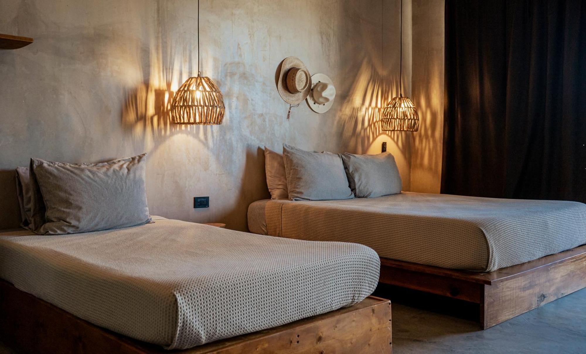 Baja Temple Hotel Тодос Сантос Стая снимка