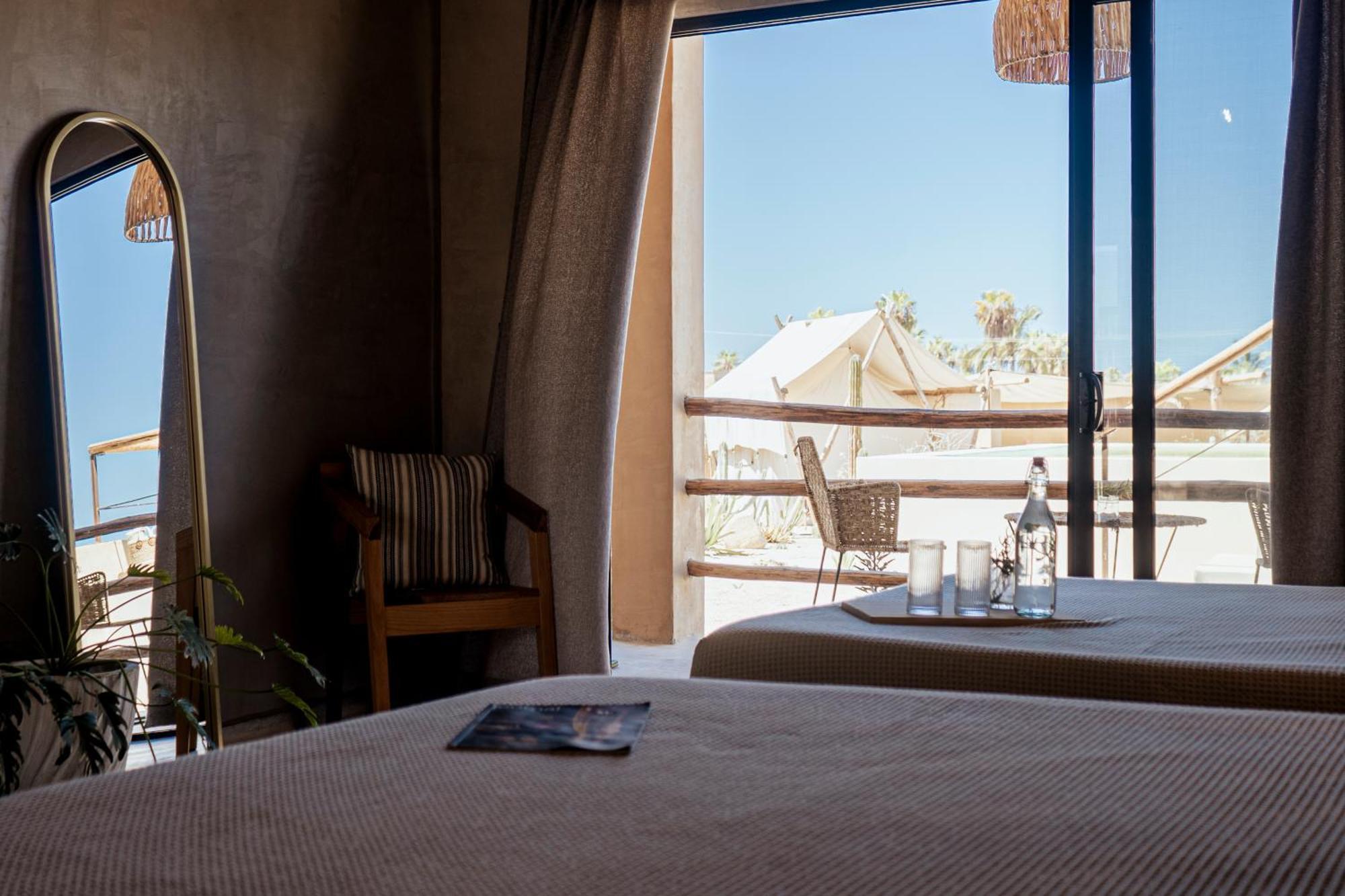 Baja Temple Hotel Тодос Сантос Стая снимка