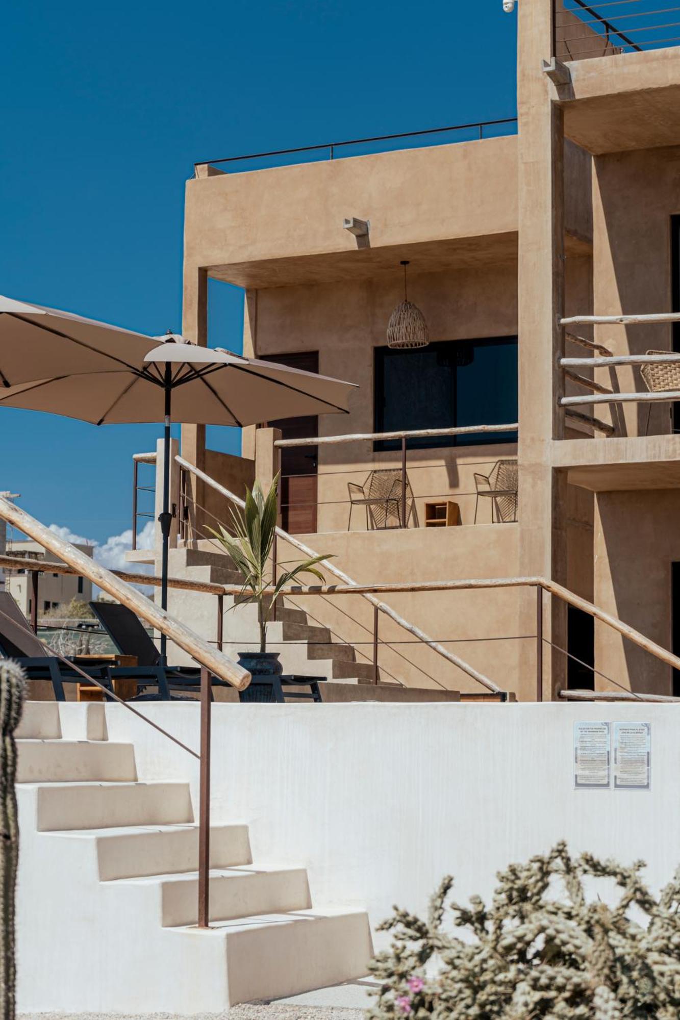 Baja Temple Hotel Тодос Сантос Екстериор снимка
